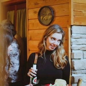 Meet your Posher, Anna